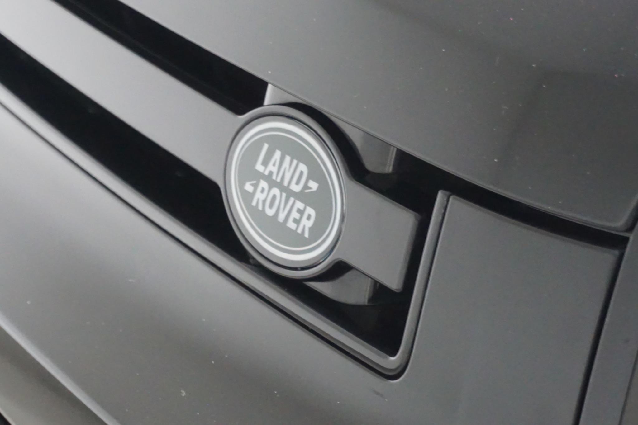 Land Rover Defender 110 3.0 D250 MHEV X-Dynamic HSE Auto 4WD Euro 6 (s/s) 5dr
